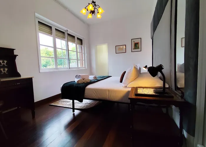 בית אירוח Francisco's פונשל